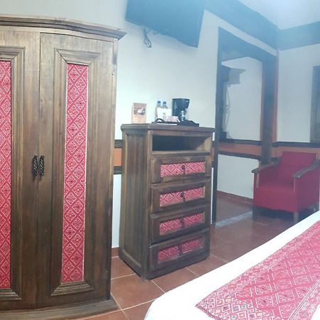 努斯特拉斯莱瑟斯酒店 - 博物馆 - 餐厅 San Cristóbal de Las Casas 外观 照片