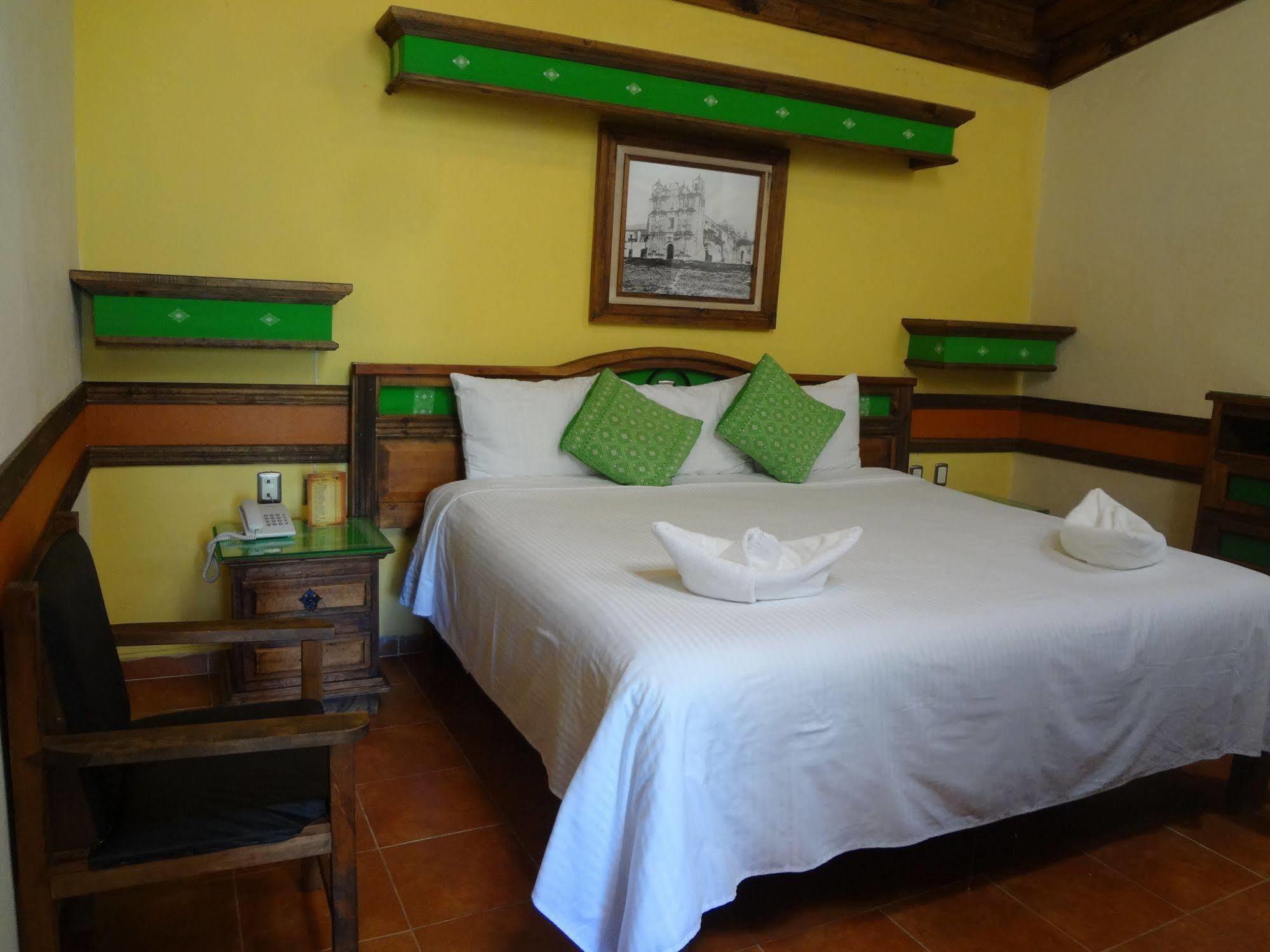 努斯特拉斯莱瑟斯酒店 - 博物馆 - 餐厅 San Cristóbal de Las Casas 外观 照片